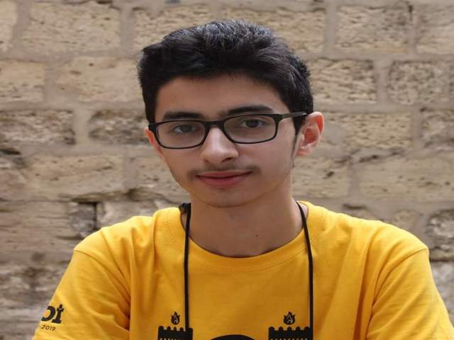 تتويج تلميذ مغربي بالميدالية النحاسية في نهائيات الأولمبياد الدولية في المعلوميات دورة 2020