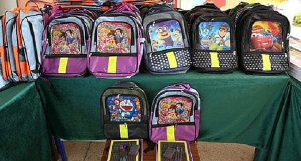 الداخلة – وادي الذهب .. استفادة أزيد من 13 ألف تلميذ من المبادرة الملكية “مليون محفظة”