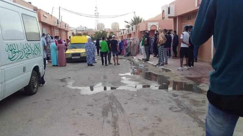 العيون … وفاة شاب متأثرا بجراحه