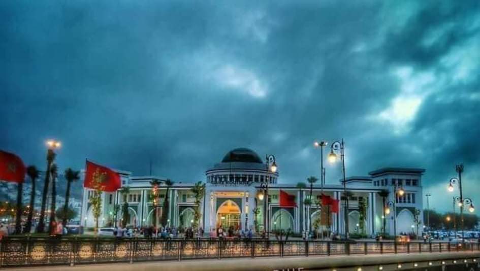 هل يمثل قرار إعادة فتح المحطة الطرقية بتطوان إنهاء لمشكل المستخدمين بها ؟؟؟