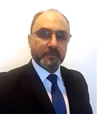 هذا هو خاليد مهدي العميد الجديد للكلية المتعددة التخصصات بخريبكة