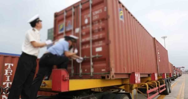 تعليق أنشطة الجمارك بالعاصمة الصينية يؤخر توزيع اللقاح عالميا لأيام