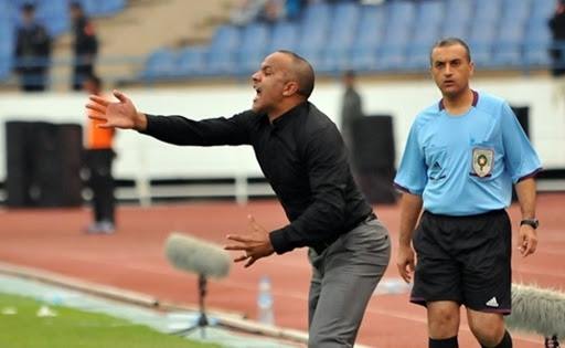 لاعبو سطاد المغربي وضعوا شكاية ضد المدرب حسين اوشلا قبل إعفاءه من تدريب الفريق