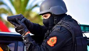 مفتش شرطة يطلق الرصاص لتوقيف أربعة أشخاص بمدينة بني ملال