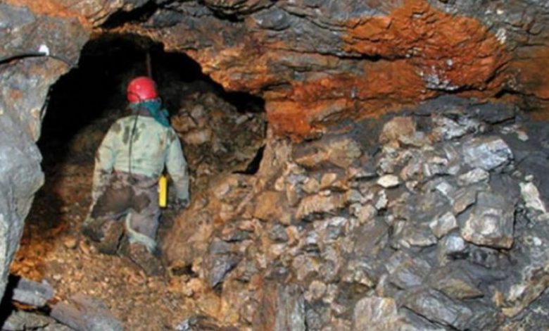 وزارة الطاقة ترّخص لاستغلال المناجم المسحوبة أو المتخلى عنها