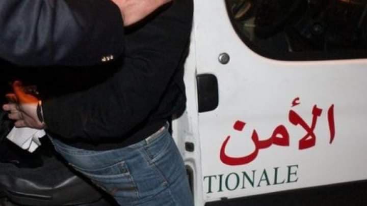 بوجدور…توقيف شخصين وحجز كمية مهمة من القنب الهندي والتبغ المهرب