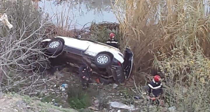 مصرع شابين في حادتة سير مروعة إتر إنقلاب سيارة خفيفة بالحوز