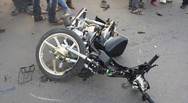 مصرع راكب دراجة وإصابة زوجته وابنه في حادث مروع بقلعة السراغنة