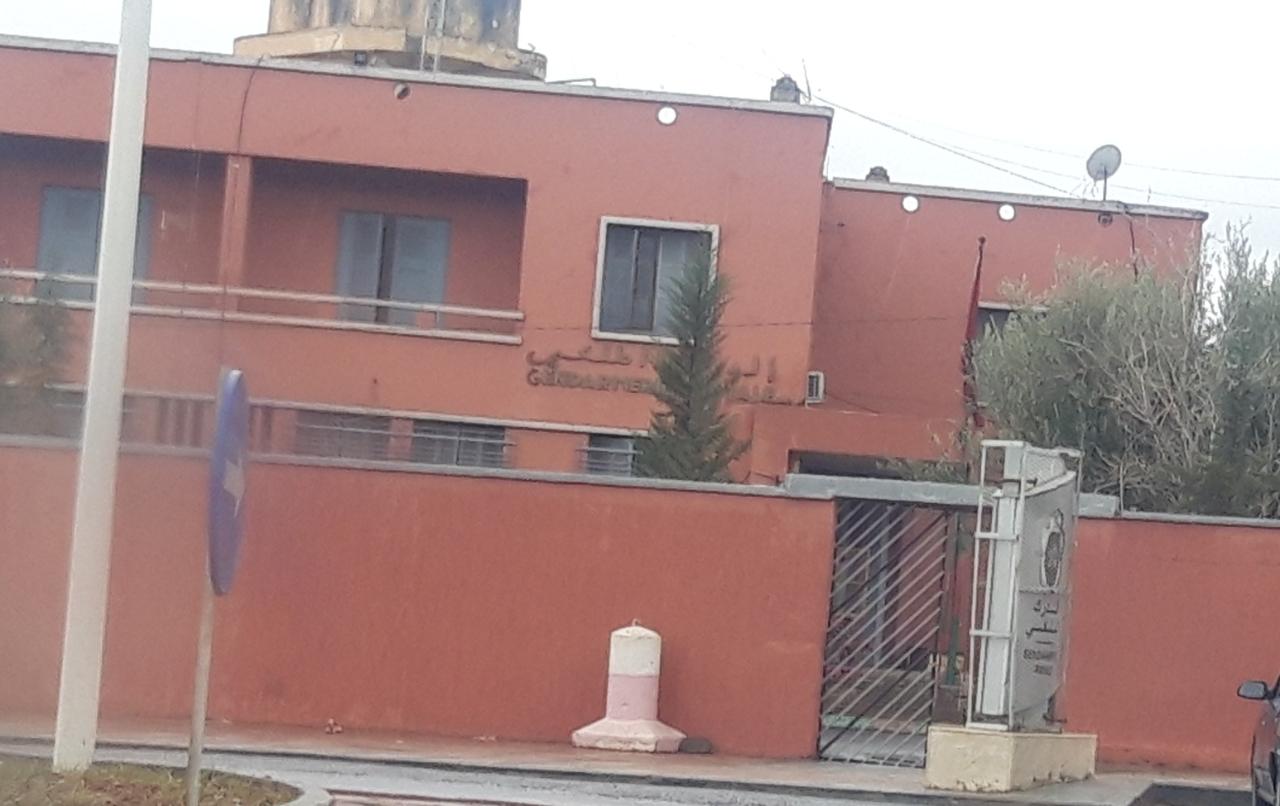 البروج : توقيف سيارة محملة بالمخدرات وفرار سائقها