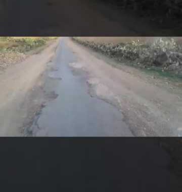 (العونات) في طريق بولعوان طريق يطالها التهميش