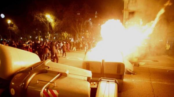 كتالونيا: أعمال نهب وتخريب وسرقة واعتقال 38 شخصا