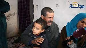 بالفيديو..صرخة مواطن من سطات: أعيش بدون ماء وكهرباء بسبب أخي