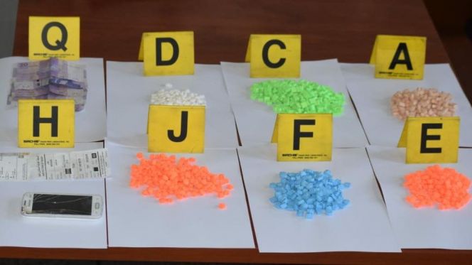 طنجة: إحباط محاولة تهريب 490 ألف قرص مخدر