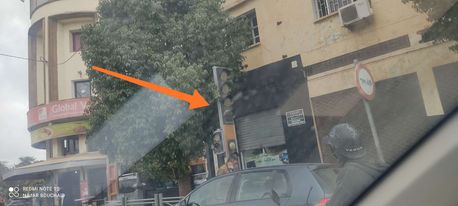 سطات.. تعطل إشارات المرور يتسبب في عرقلة وفوضى