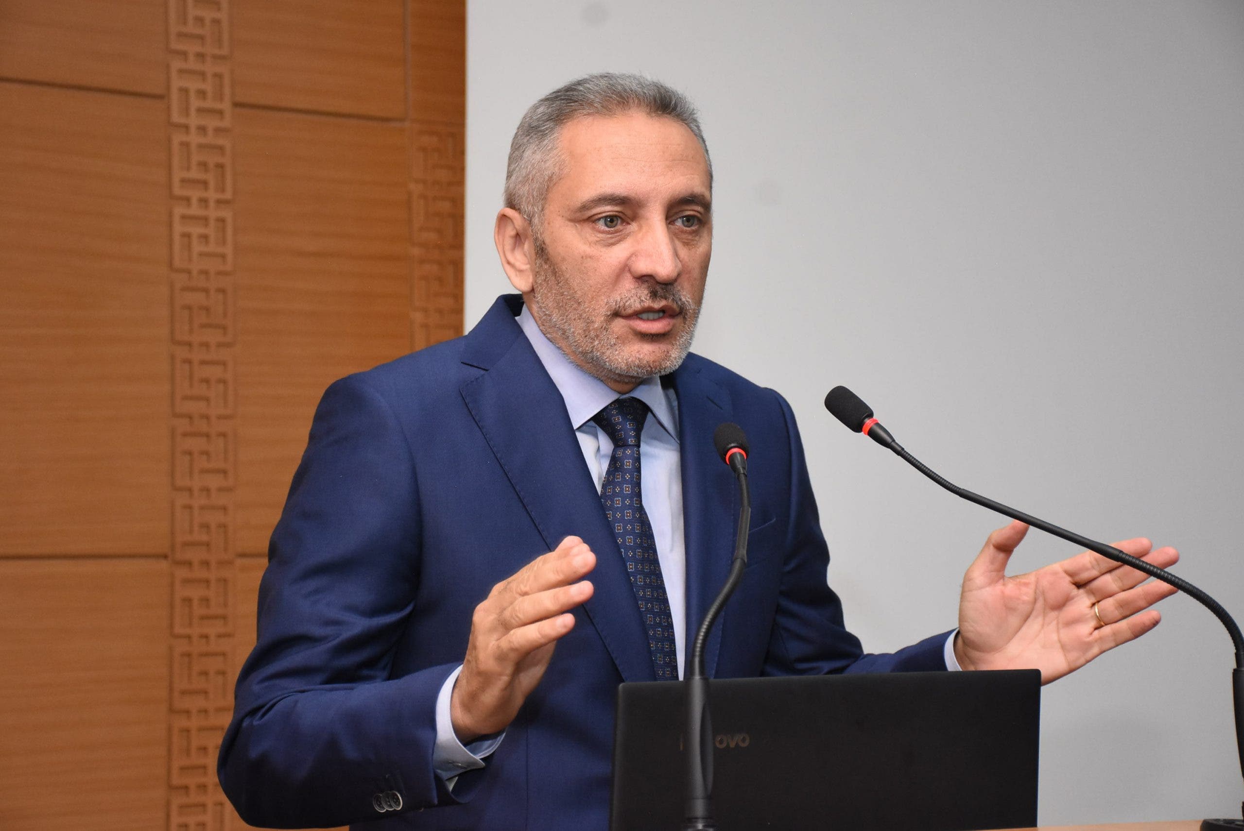 العلمي: جائحة كورونا أظهرت مناعة الاقتصاد المغربي