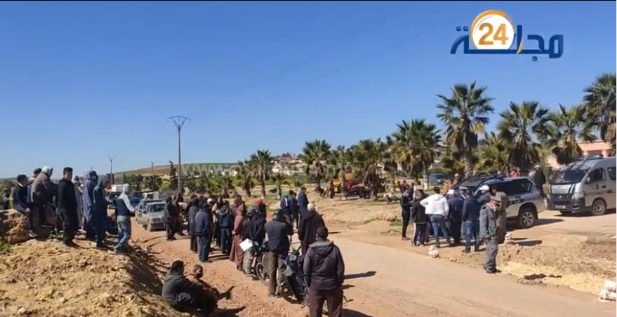 الدرك الملكي يوقف مسيرة احتجاجية لساكنة منطقة بني يكرين صوب عمالة سطات