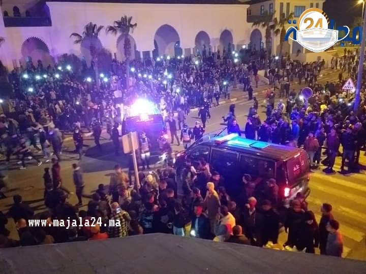 في اجواء من الثقة … ساكنة مدينة الفنيدق تخيب آمال الصفحات الفيسبوكية المجهولة الداعية للاحتجاج