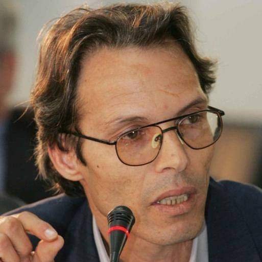 المجتمعات المتطرفة في ديننا منافقة