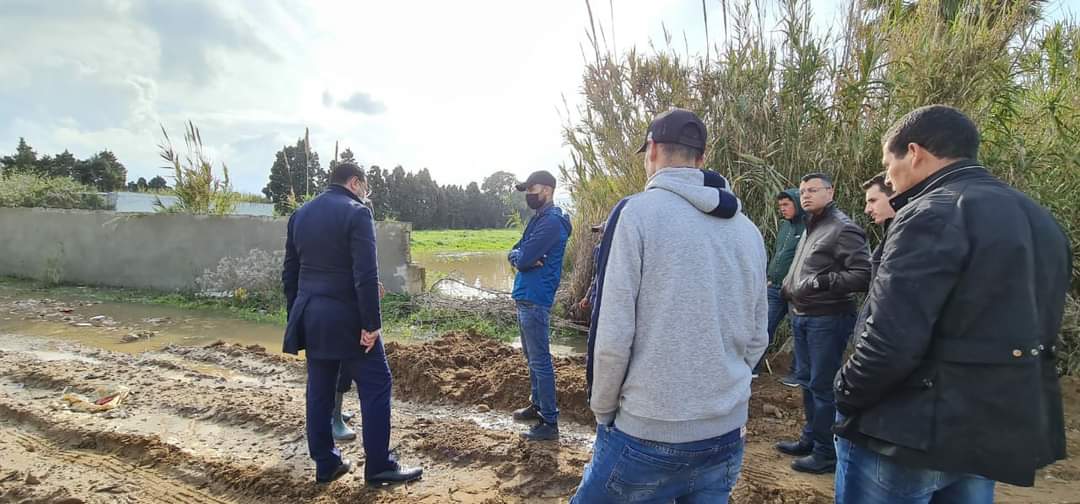 بسبب الفياضانات محمد العربي المرابط يقوم بزيارة تفقدية لحي الرميلات بمرتيل