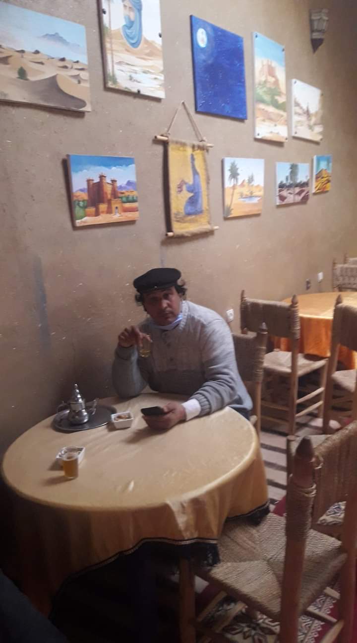 على شرف الخلوة تحت تنهدات الحرف …