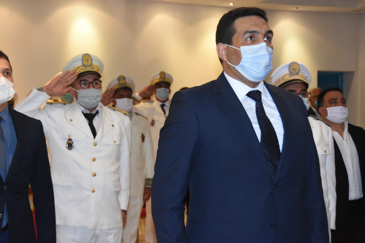 جاري يتفقد ساكنة الفنيدق ليلا و يستمع لمشاكلهم