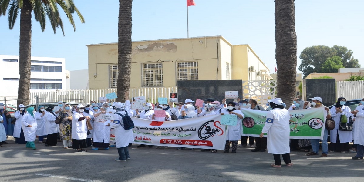 الحكومة تتجه نحو تسوية ملف الممرضين المجازين من الدولة