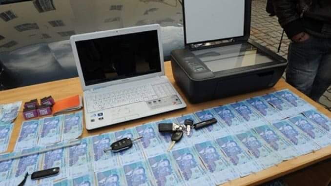 توقيف زوجين تورطا في تزوير الأوراق النقدية بمراكش