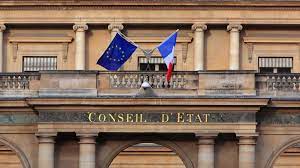 مجلس الدولة الفرنسي يقضي بحق المواطن في زيارة محاميه خلال فترة حظر التجول