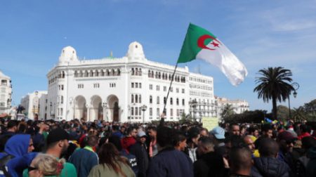 إضراب وطني يومي 12 و13 أبريل الجاري في قطاع التعليم الابتدائي بالجزائر