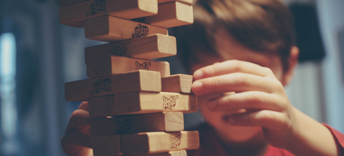 الأمم المتحدة تدعو إلى توفير فرص التعليم والعمل للمصابين بمرض التوحد وتعزيز حقوقهم