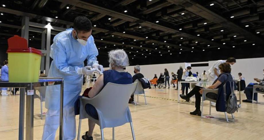 إيطاليا تحول المتاحف والكنائس إلى مراكز للتلقيح