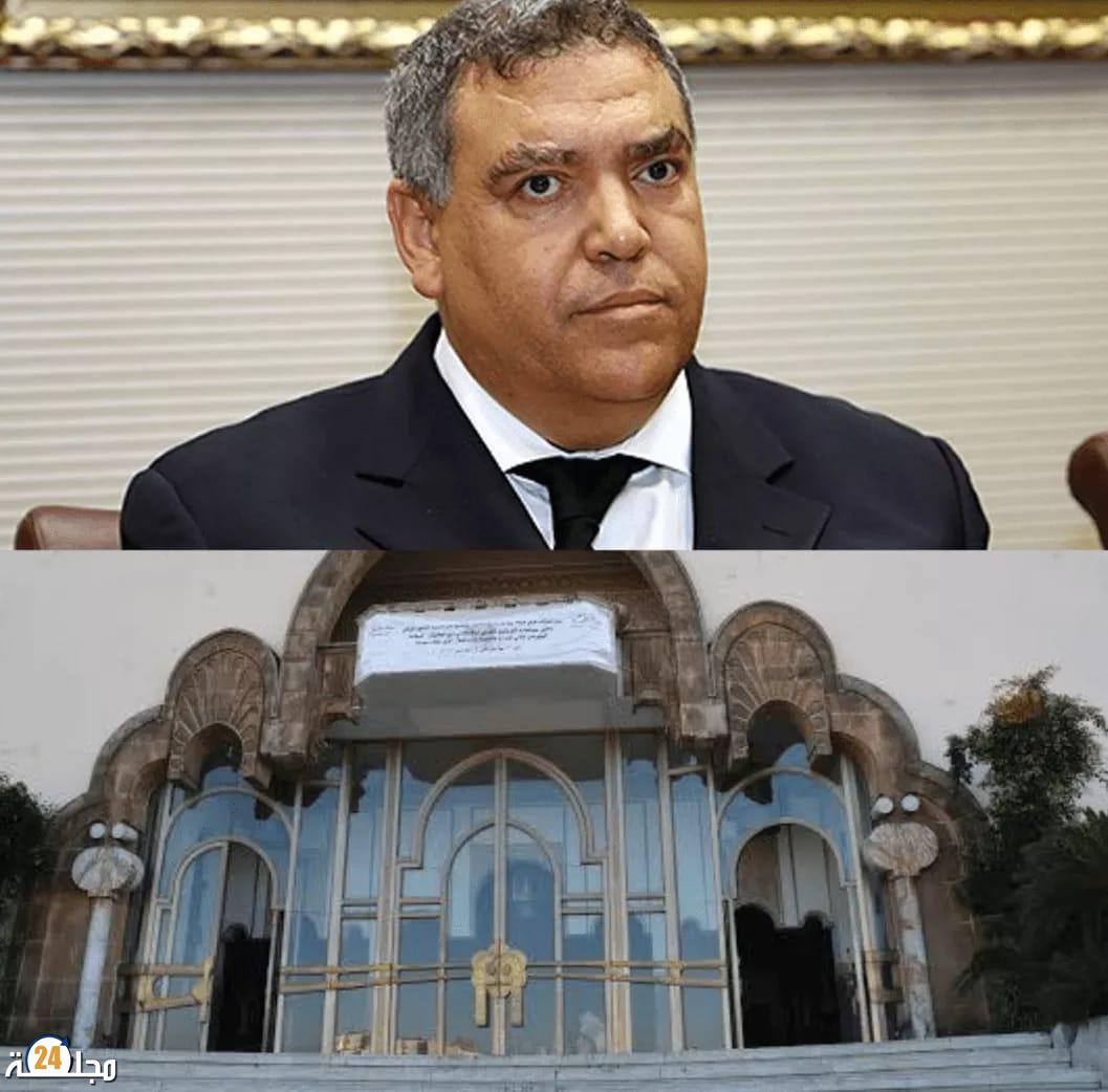 مصلحة التواصل بعمالة ابن مسيك تستدعي الفايسبوكيين للتغطية الإعلامية وتستثني الصحافيين