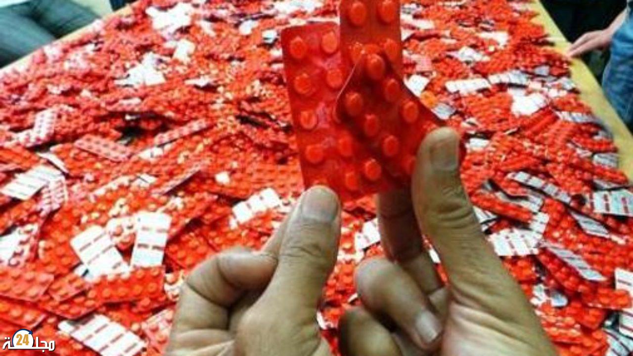 العرائش.. توقيف شقيقين وحجز 9000 قرص مخدر