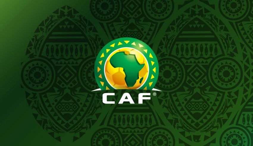 “كاف” تمنع 21 منتخبا أفريقيا من اللعب بملاعبها