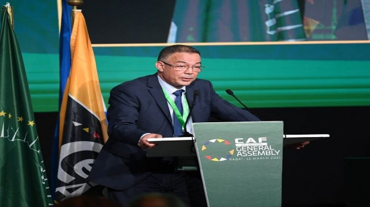 لقجع يطالب باعتماد “الفار” ابتداء من دور الربع بكل المنافسات الأفريقية