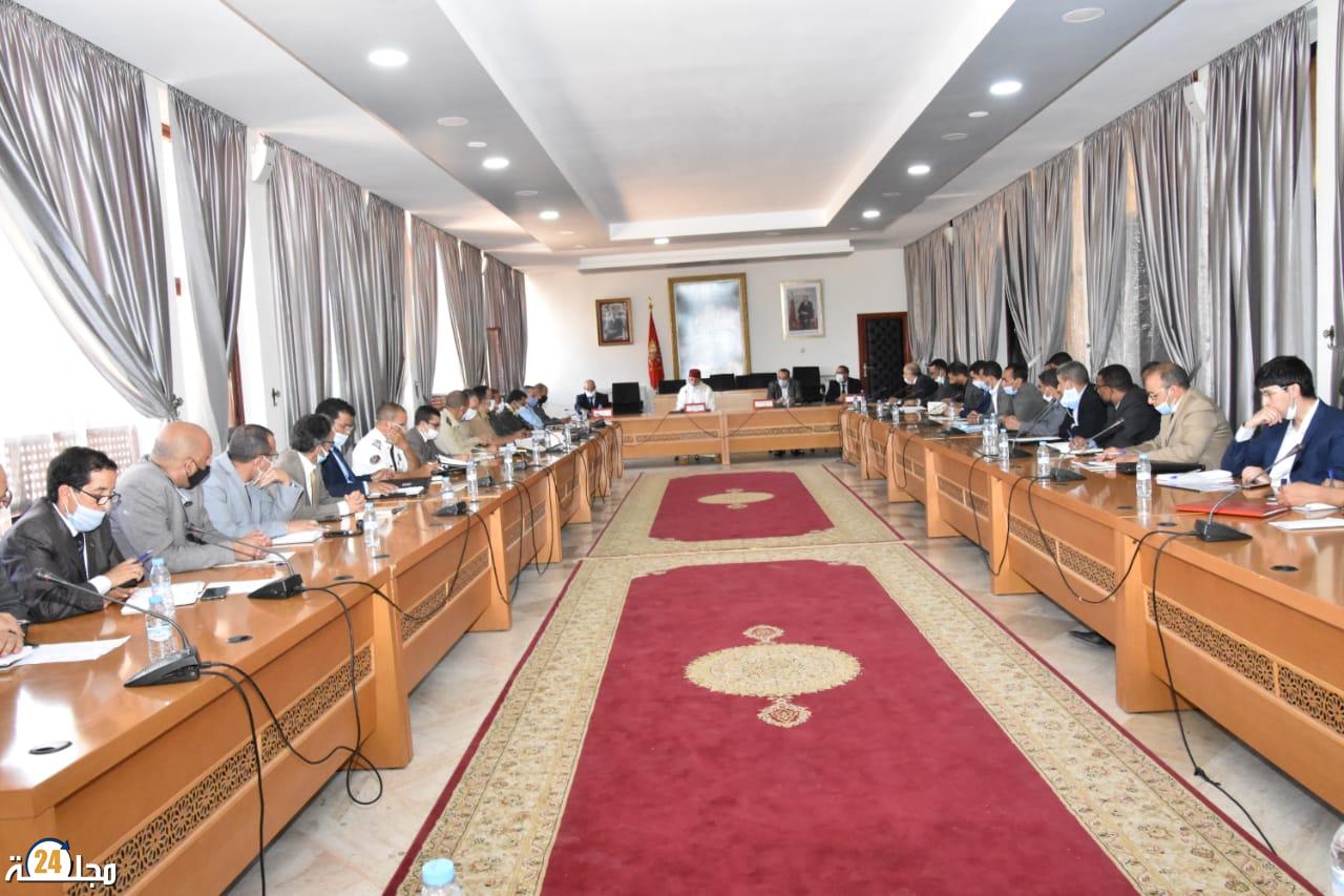 عمالة تيزنيت تستعد لاستقبال افراد الجالية المغربية.