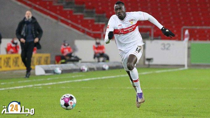 هداف شتوتغارت الألماني بهوية مزورة