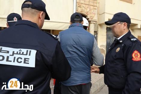توقيف مجرم خطير بعد مقاومة عنيفة بالأسلحة و الكلاب