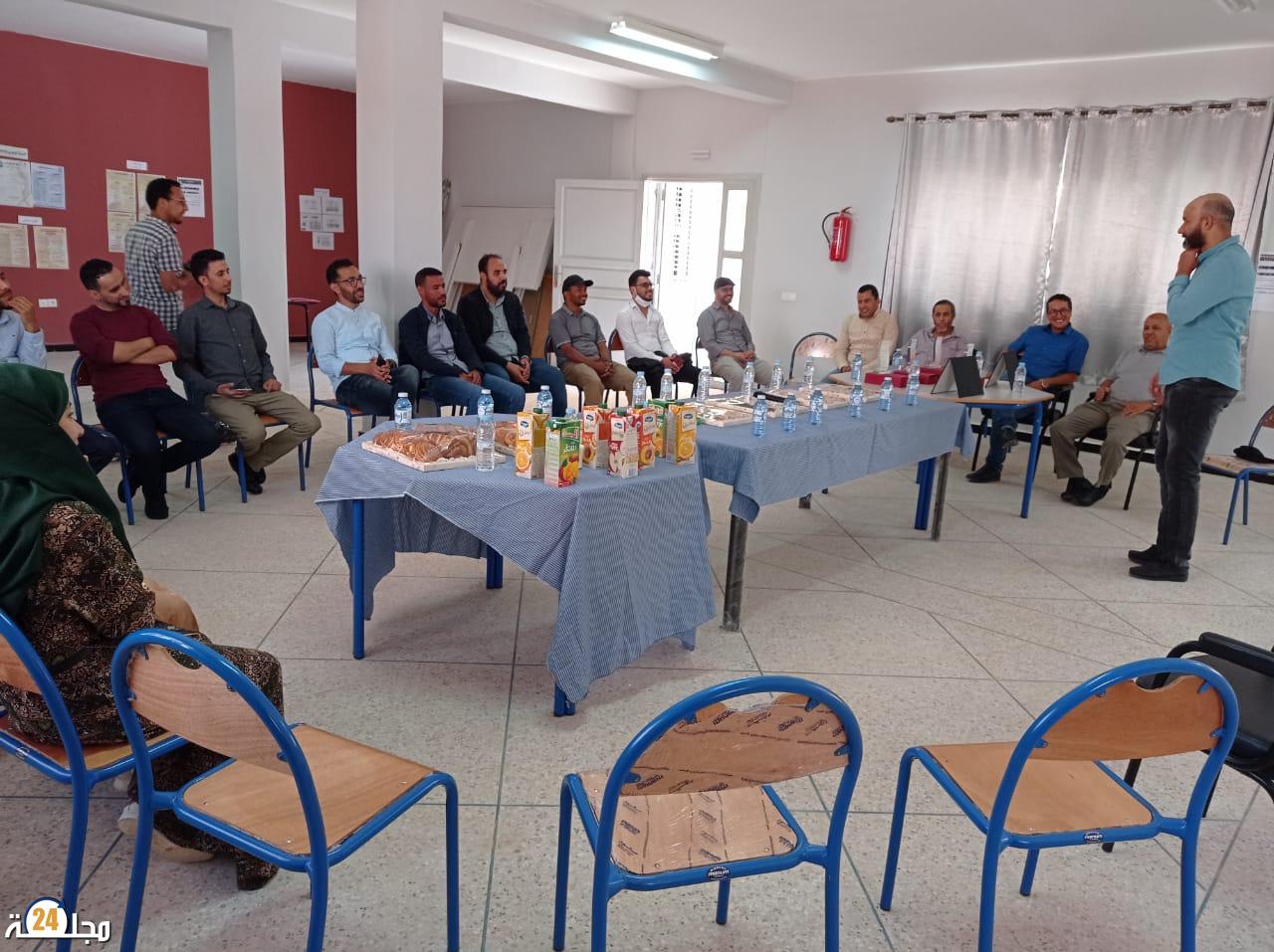 ثانوية التأهيلية المرينيين تكريم أساتذة المنتقلين ببيوكرى