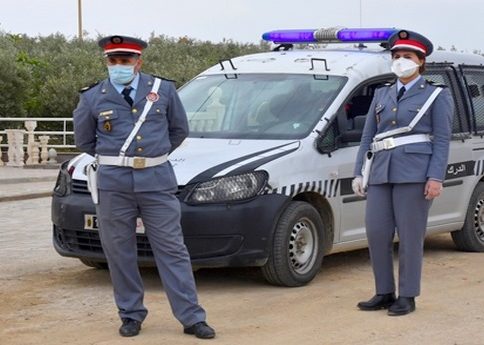 الدرك يوقف شخصين متلبسين بسرقة حديد مجمع الفوسفاط