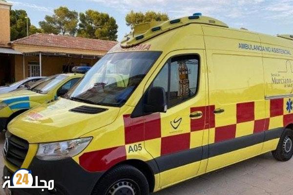 مهاجر مغربي يهاجم طاقما طبيا بسبب محاولتهم نزع حجاب زوجته