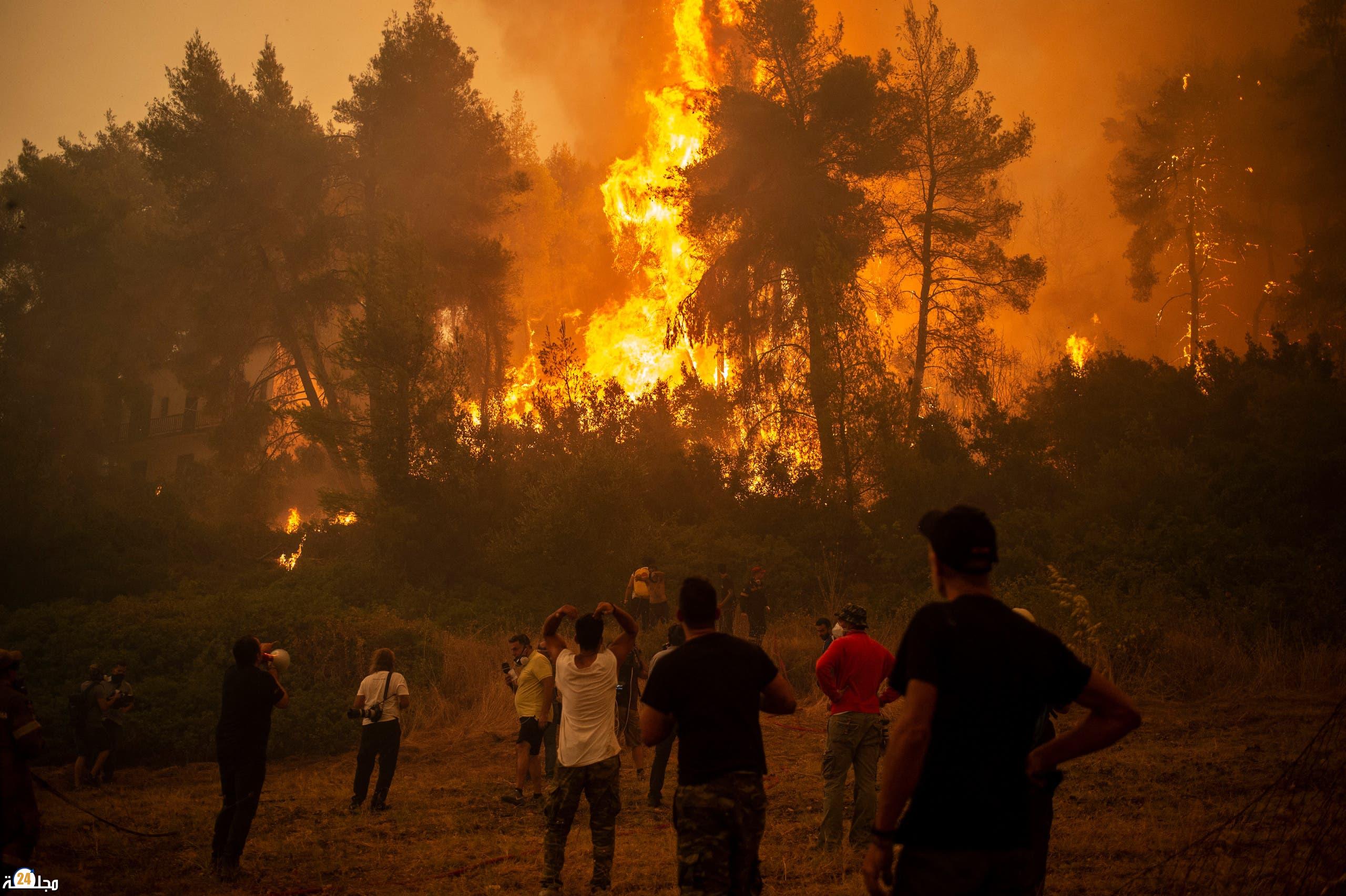 فرق الإطفاء تعلن “السيطرة” على الحرائق في اليونان