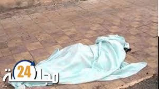 ام ترمي بإبنتها من سطح منزلها