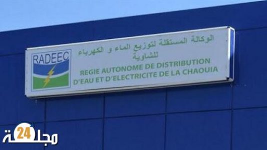 سطات.. معاناة ساكنة حي قطع الشيخ من تأخر أشغال الوكالة المستقلة لتوزيع الماء و الكهرباء