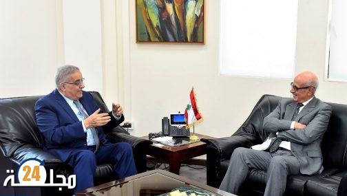 وزير الخارجية والمغتربين في الحكومة اللبنانية الجديدة يتباحث مع سفير المغرب في لبنان