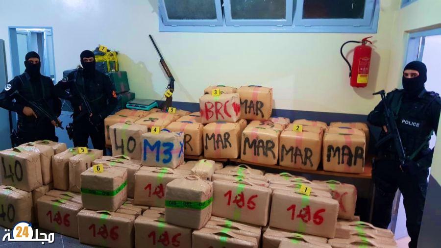 في عملية أمنية مشتركة بين الشرطة المغربية والفرنسية والإسبانية.. حجز 26 طنا من المخدرات