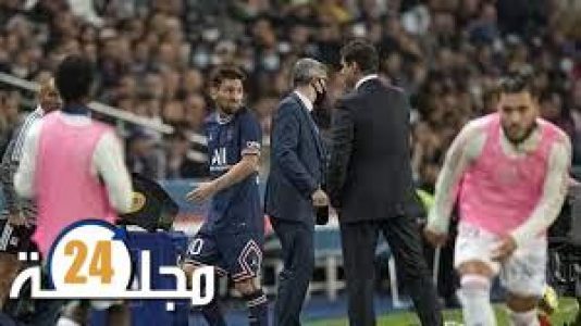 مدرب باري سان جيرمان يُعلق على قراره تبديل ميسي بأشرف حكيمي