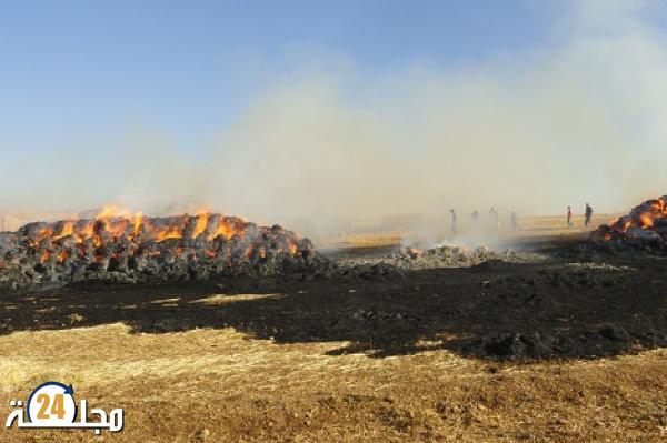 النيران تلتهم آلاف أكوام التبن بجماعة الحوازة ضواحي سطات و المتضررون يشكون في الانتقامات الانتخابية
