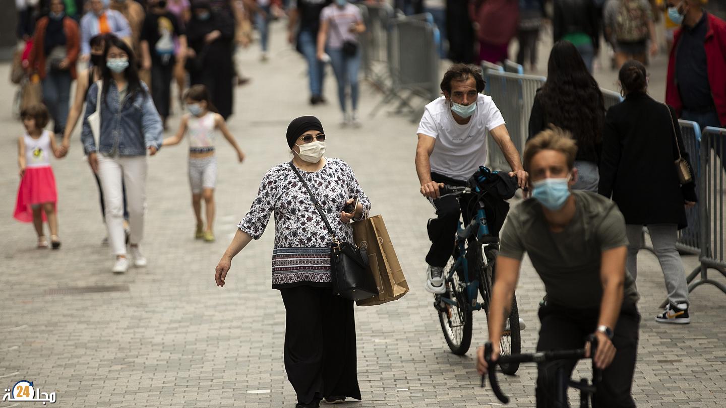 بلجيكا تعيد فرض قيود كورونا بعد تفشي الوباء