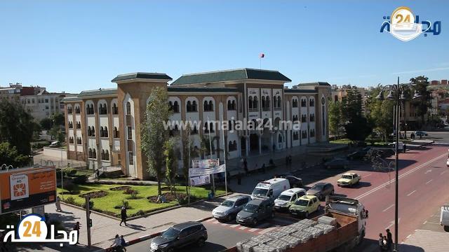 بالفيديو…سرقة محل تجاري وسط مدينة سطات يستنفر مصالح الأمن الوطني